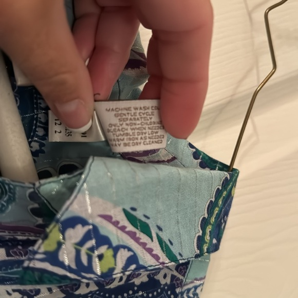 Chicos Size 3 (XL) Blue Green Purple Paisley w/delicate threads of silver - Picture 4 of 5